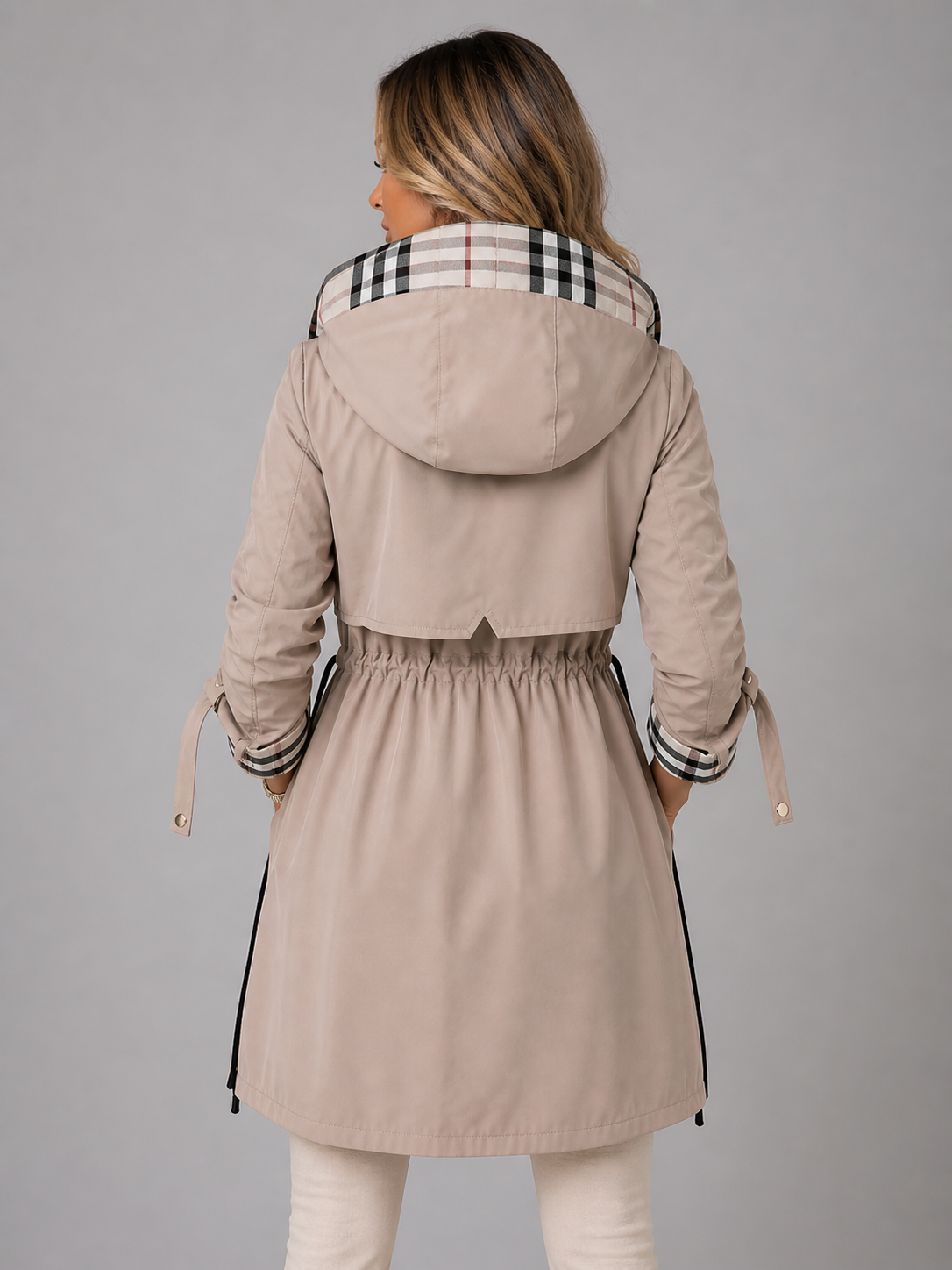 Freda | Impermeable con capucha, cremallera y cintura ajustable