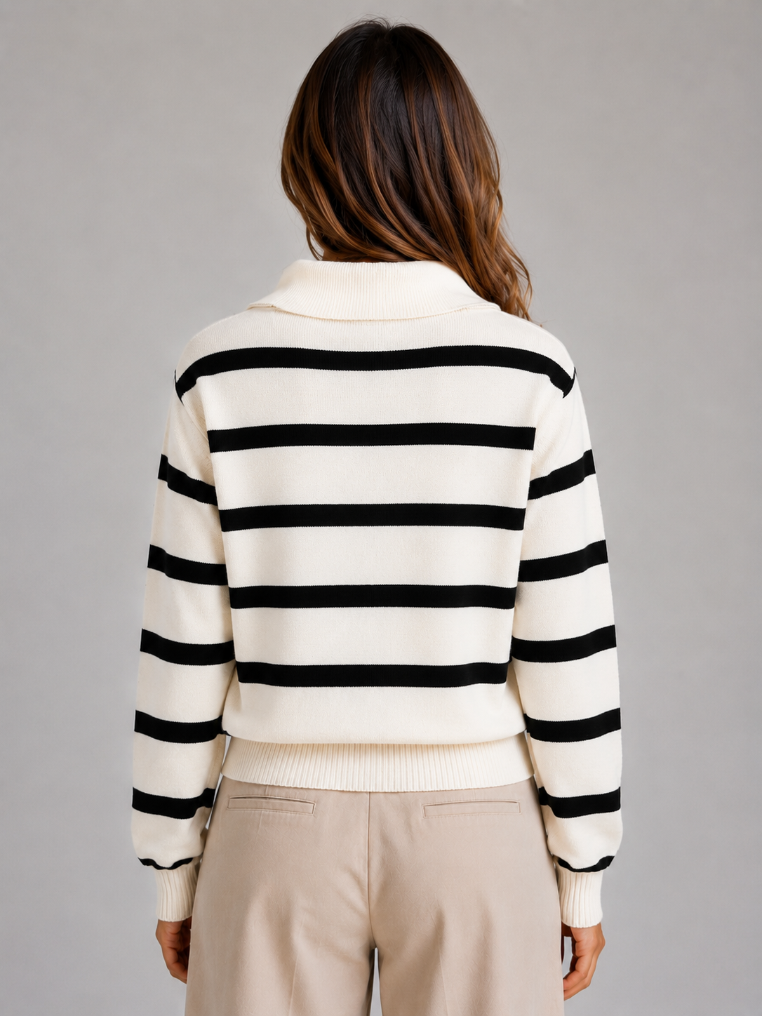 Irene | Jersey de punto a rayas con cuello y media cremallera