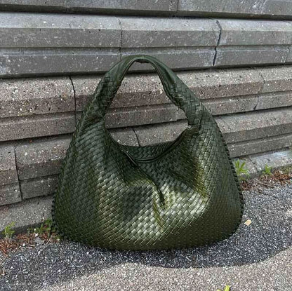 Ivie Shoulder Bag