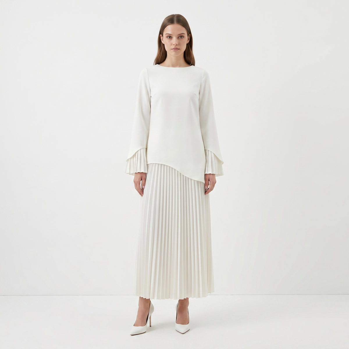 Lara | Pleated Long Sleeve Maxi Dress