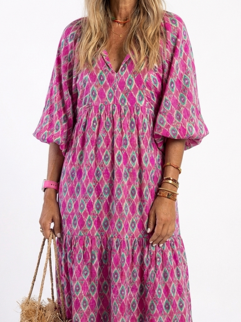 Luna | Three Quarter Sleeve V Neck Patterned Midi Dress
