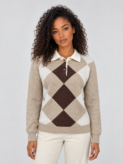 Ruth | Pull torsadé à col, motif losanges et boutonnage à l’encolure