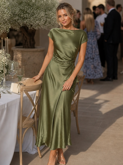 Tessa | Short Sleeve Boat Neck Fitted Silhouette Midi Dress