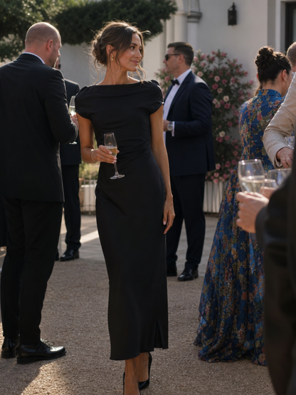 Tessa | Short Sleeve Boat Neck Fitted Silhouette Midi Dress