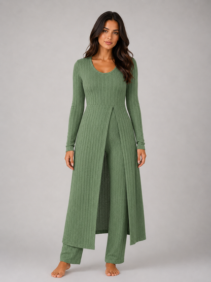 Serena | Ribbed Two Piece Relaxed Lounge Set